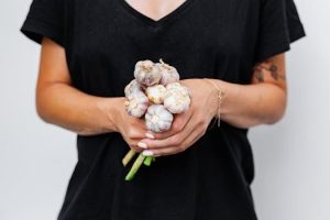 Garlic cloves flavor sauces and soups