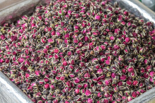 Lemongrass perfumes Thai curries and teas