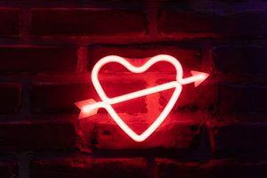 Keyboards With Customizable Lighting Effects