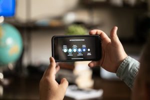 How Digital Platforms Support Emerging Designers